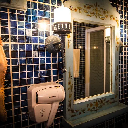 Colours' Gæstehus Synikia Mesi Trikalon