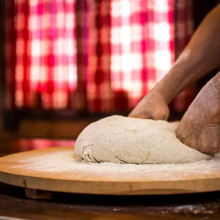 Colours' 3* Synikia Mesi Trikalon