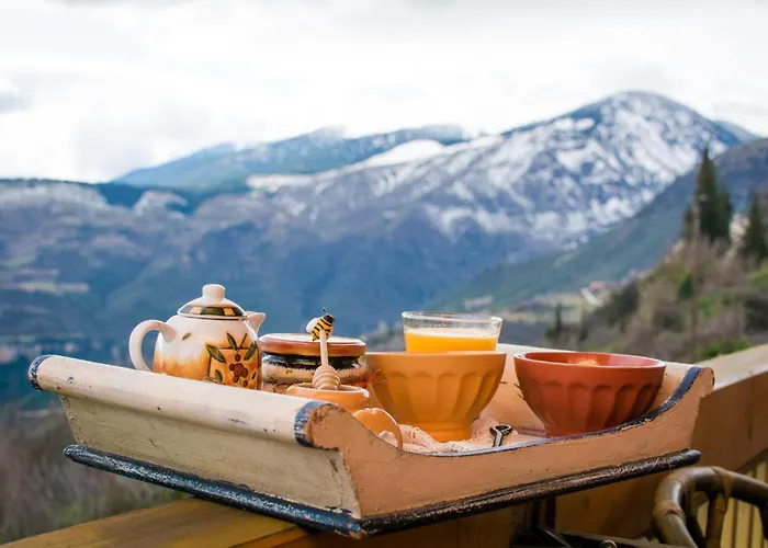 Casa de hóspedes Colours' 3*