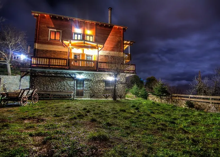 Colours' Penzion Synikia Mesi Trikalon